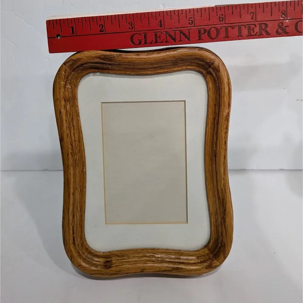Vintage Wavy Wood Picture Frame 5x7 Matted Cottagecore Freestanding/Hanging